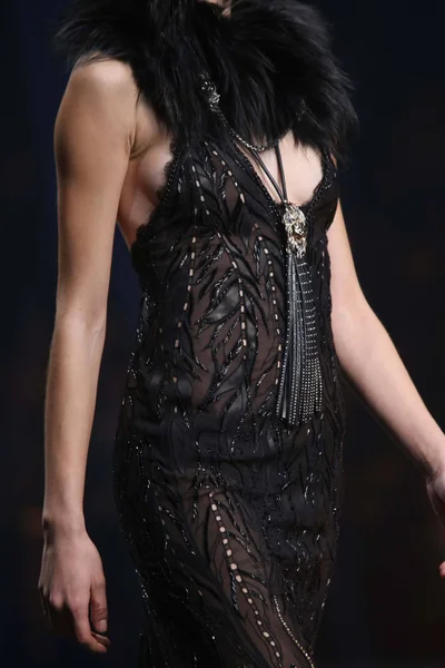 Look 5